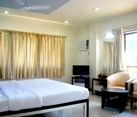 Hotel Sagar Kinara Mālvan Quarto foto