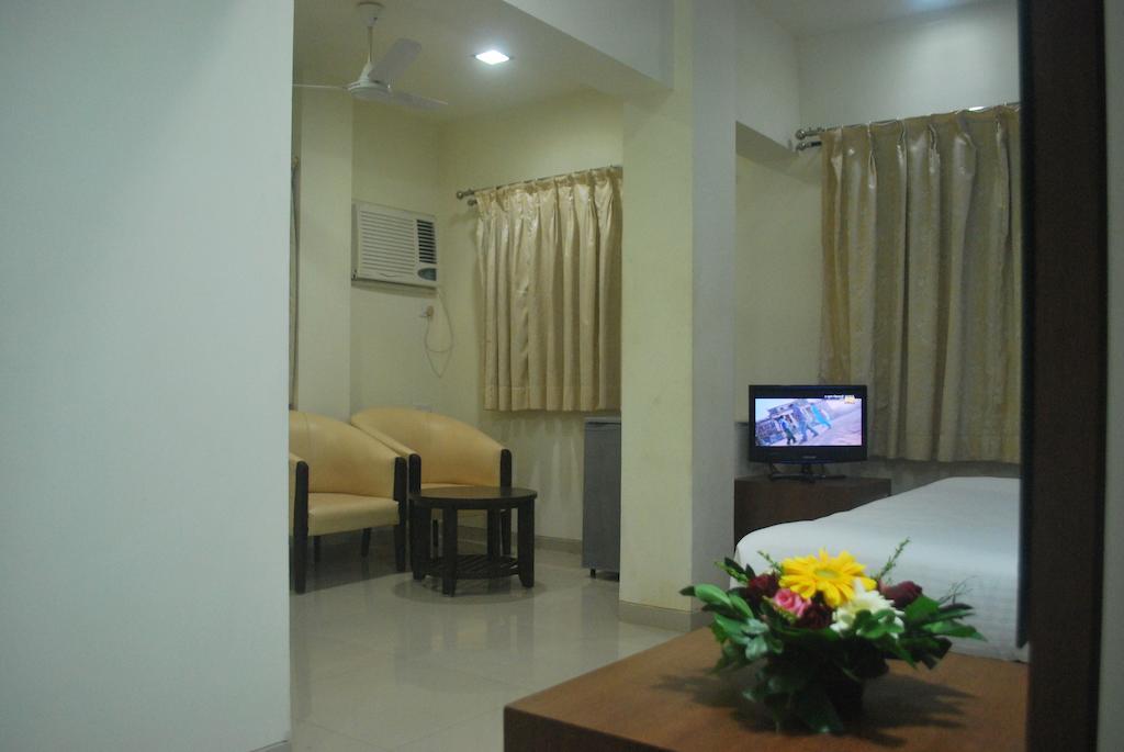 Hotel Sagar Kinara Mālvan Quarto foto